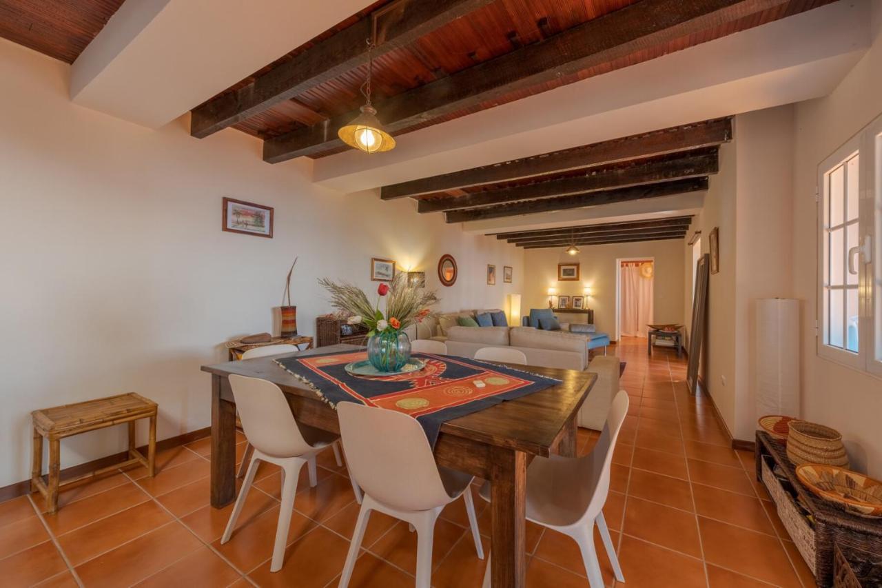 Cozy Villa Flora By Hr Madeira Estreito Da Calheta Exteriör bild