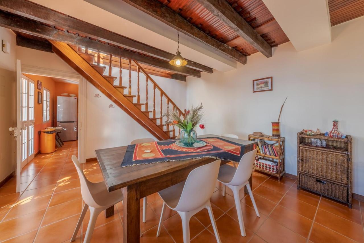 Cozy Villa Flora By Hr Madeira Estreito Da Calheta Exteriör bild